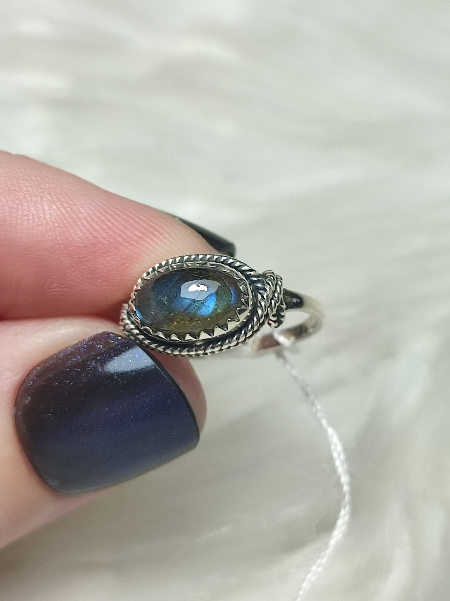 Anillo plata de ley 925 con labradorita de 17 mm diámetro - n°107