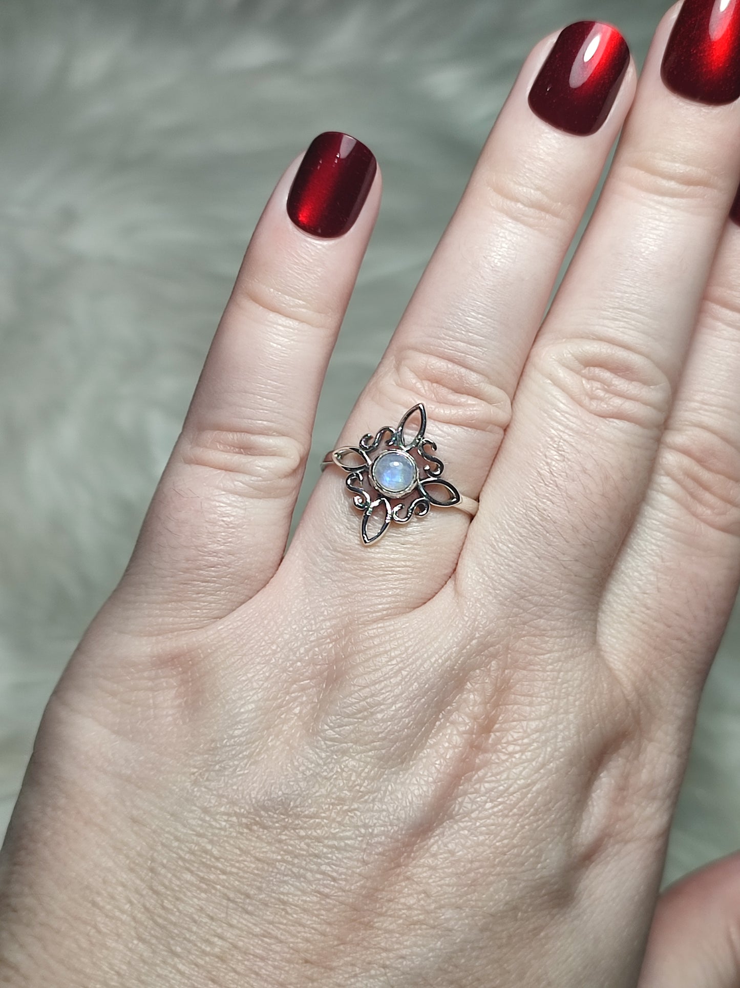 Anillo plata 925 Modelo Nudo de Bruja Ajustable