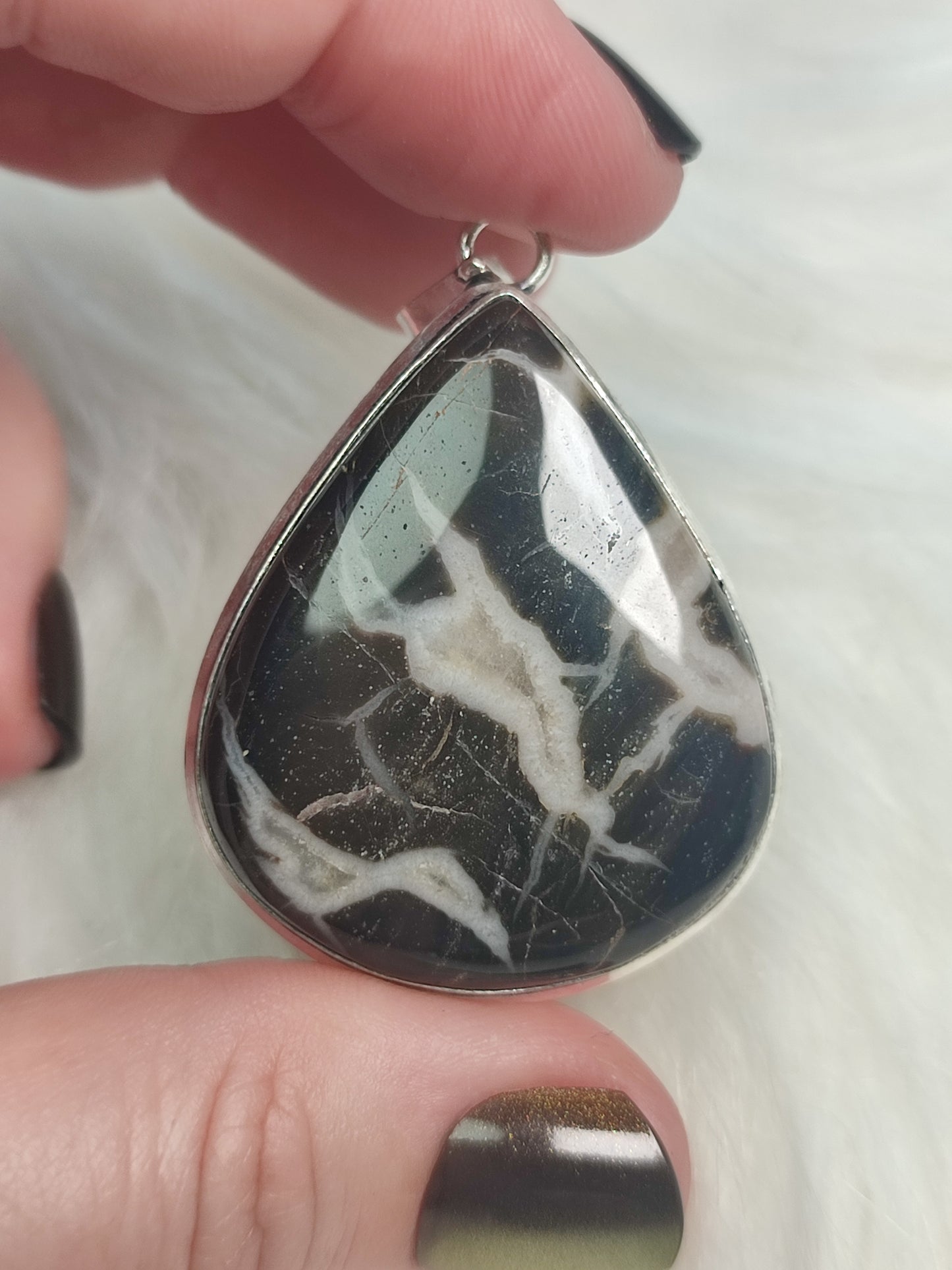 Colgante baño de plata con septaria