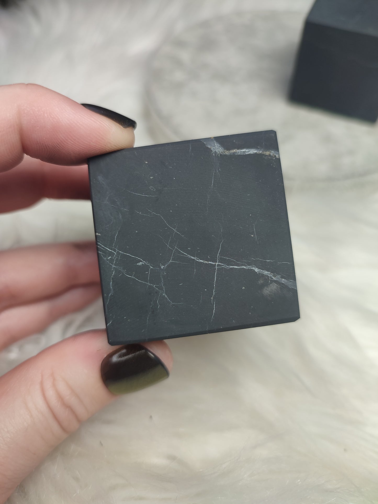Cubo Shungit 42 mm aprox