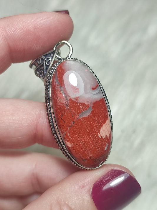 Colgante baño de plata con jaspe rojo 54