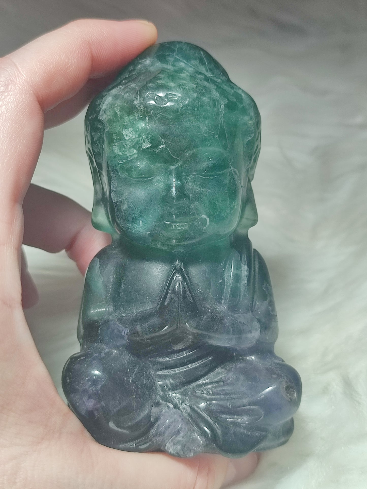 Buda fluorita multicolor 485 gramos