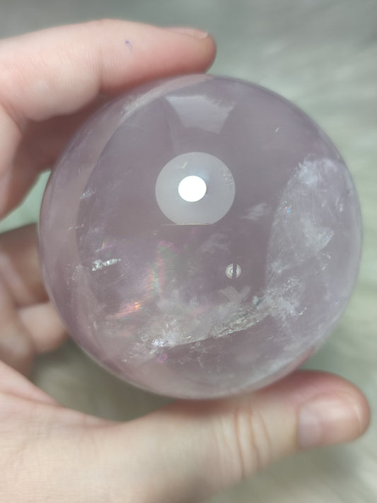 Esfera de cuarzo rosa de Madagascar 398 gramos - video