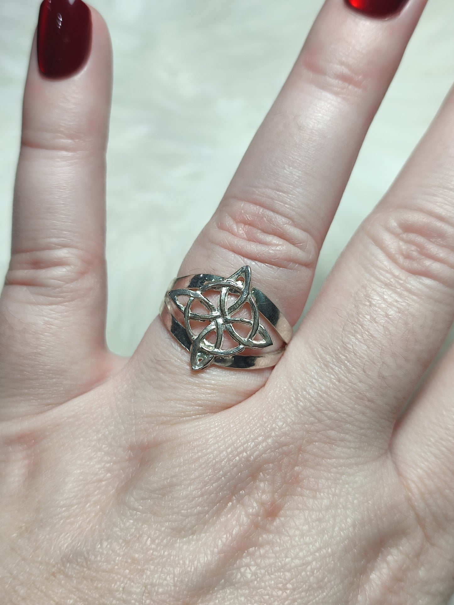 Anillo plata de ley 925 ajustable nudo bruja