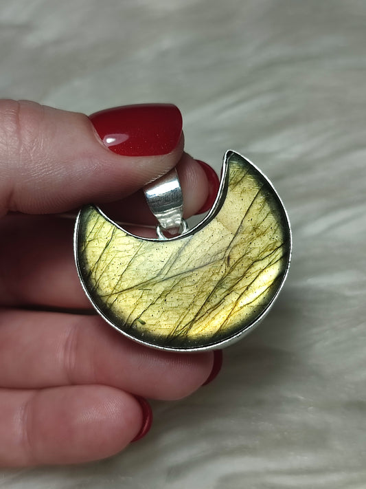 Colgante luna baño de plata con Labradorita n° 451