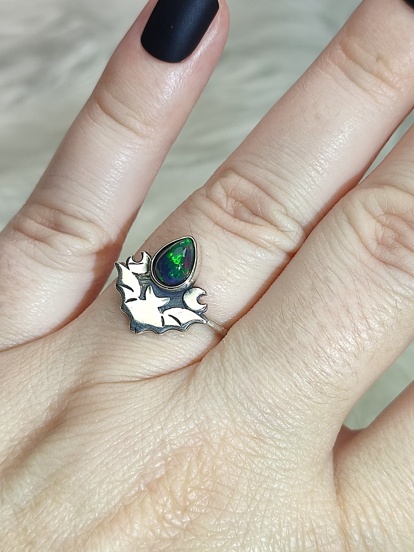 Anillo plata 925 con ópalo negro n° 50 - Modelo murciélago