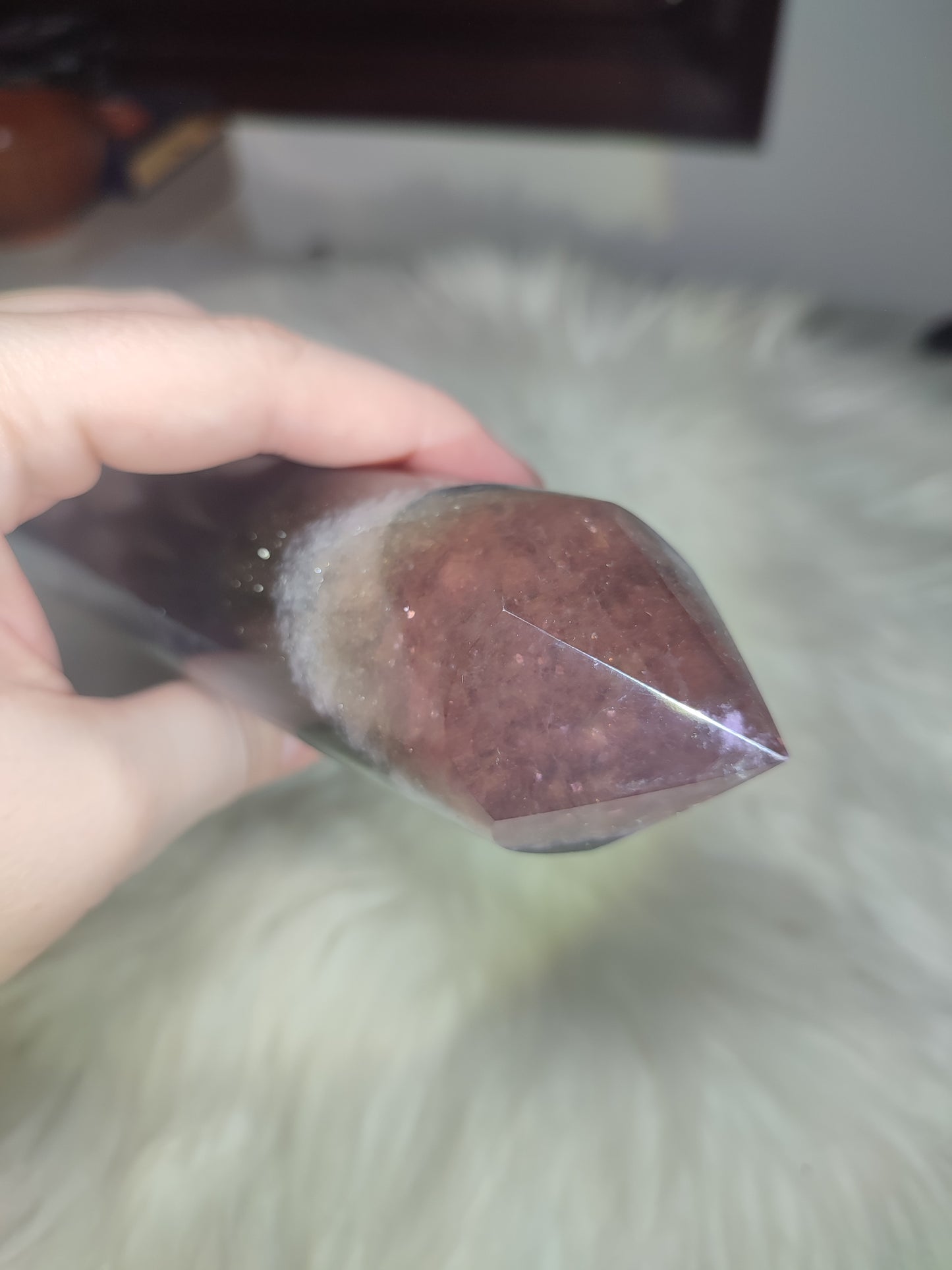 Gran cetro fluorita multicolor con mica 579 gramos