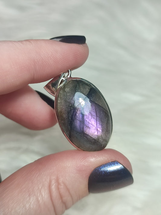 Colgante plata 925 con labradorita lila n° 77