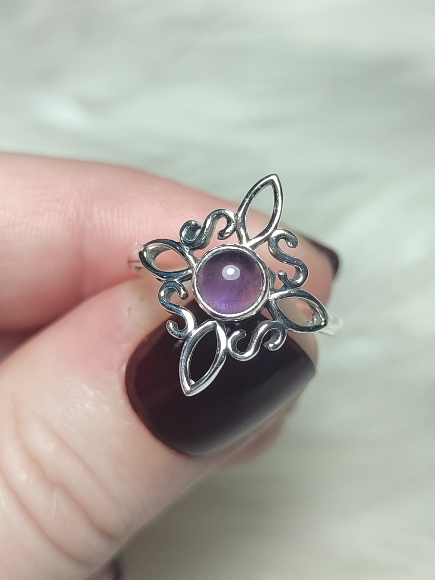 Anillo plata 925 Modelo Nudo de Bruja Ajustable