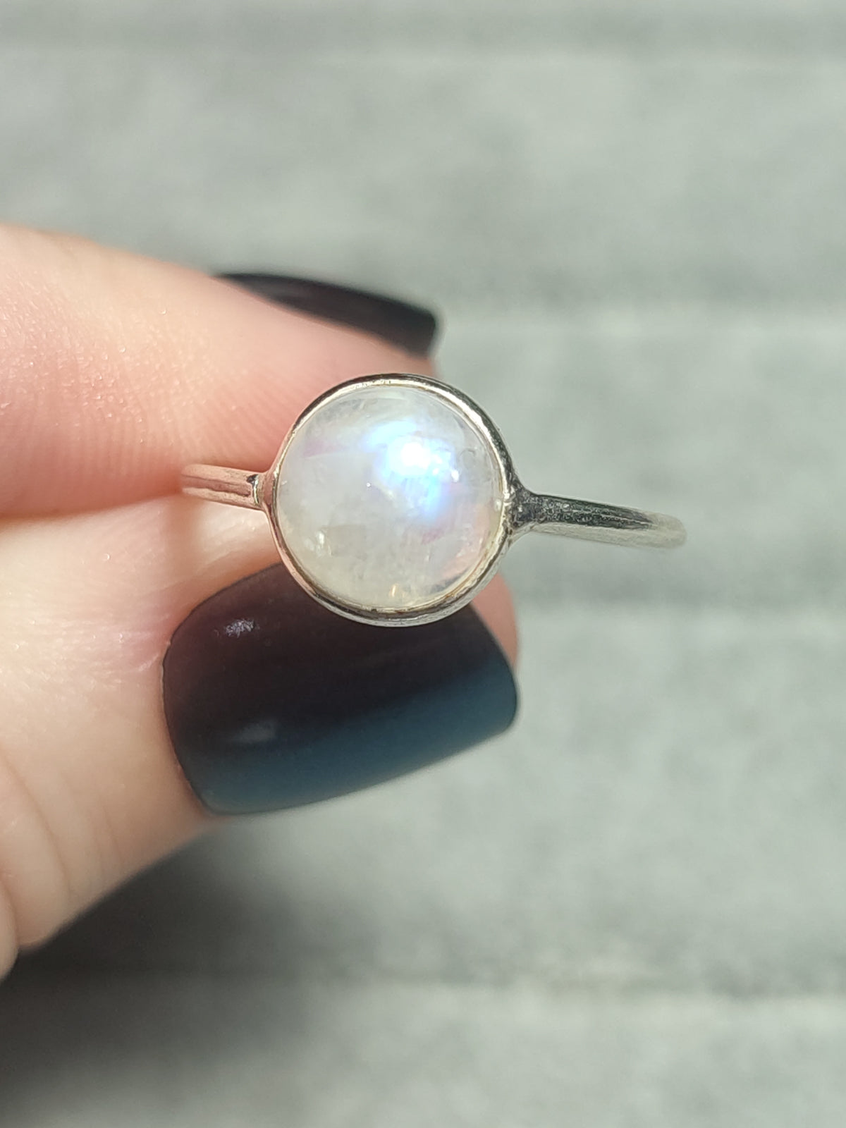 Anillo plata 925 piedra luna o ojo de Tigre - Modelo Destino