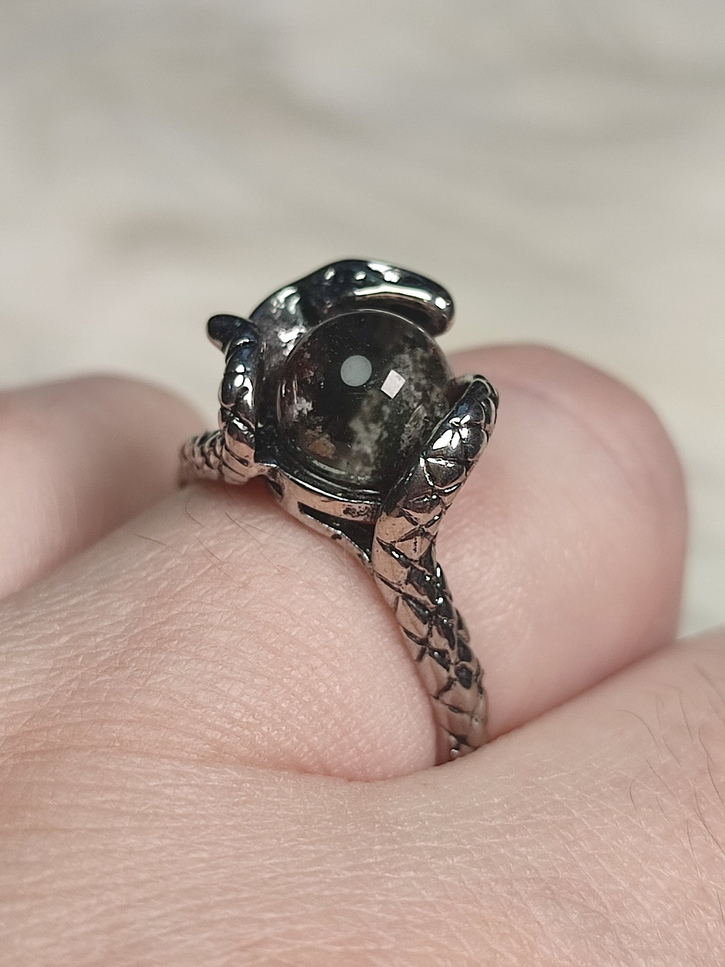 Anillo bisutería con cuarzo jardín modelo serpiente - n° 27