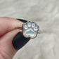 Anillo bisutería con nácar - modelo huella