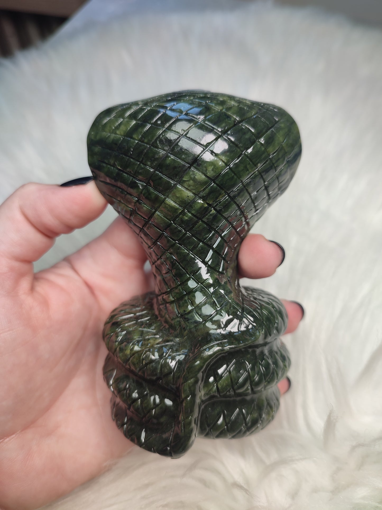 Cobra tallada en jade chino +400 gramos