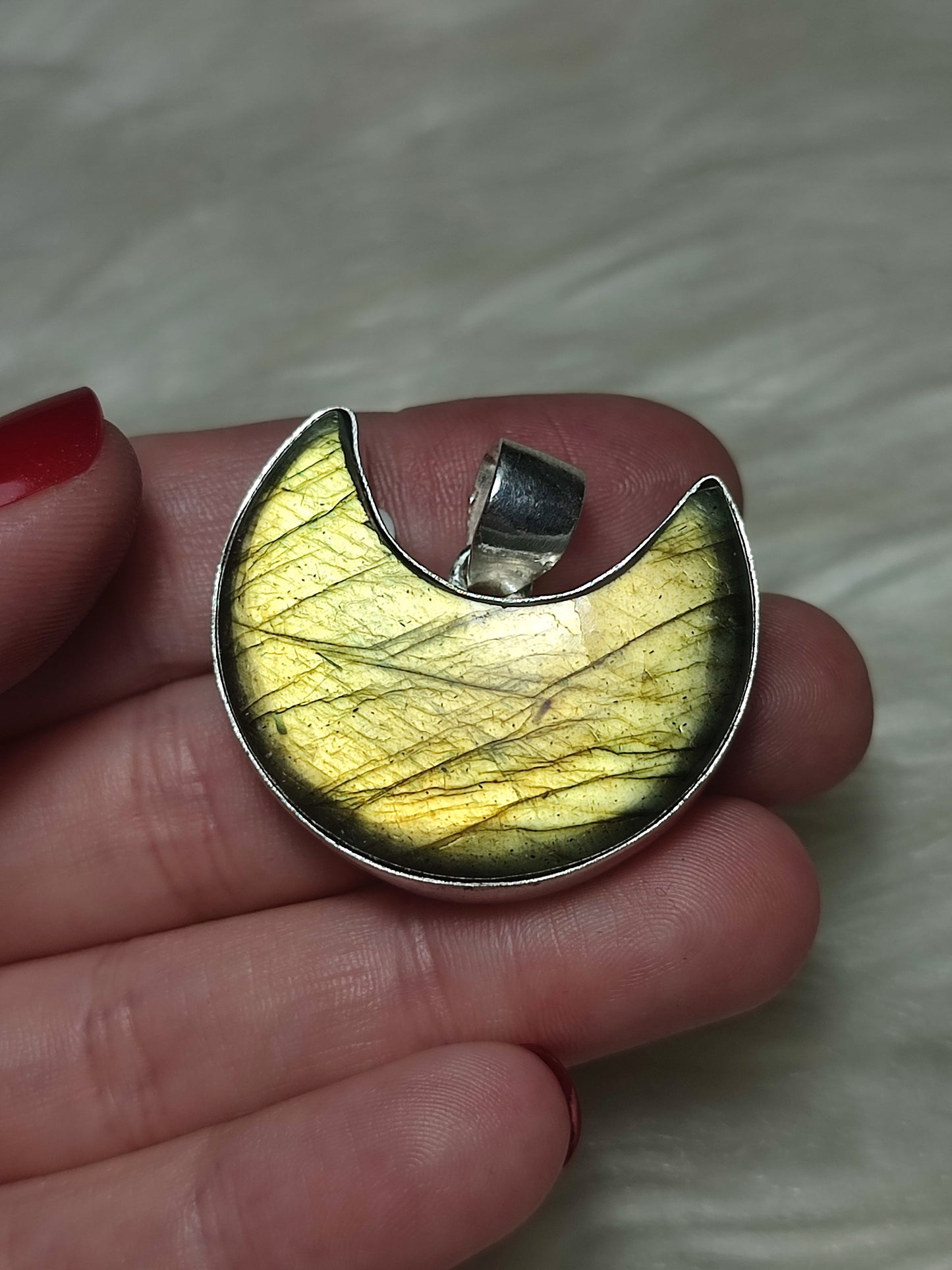 Colgante luna baño de plata con Labradorita n° 451