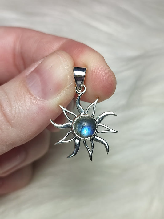 Colgante plata 925  Modelo Sol