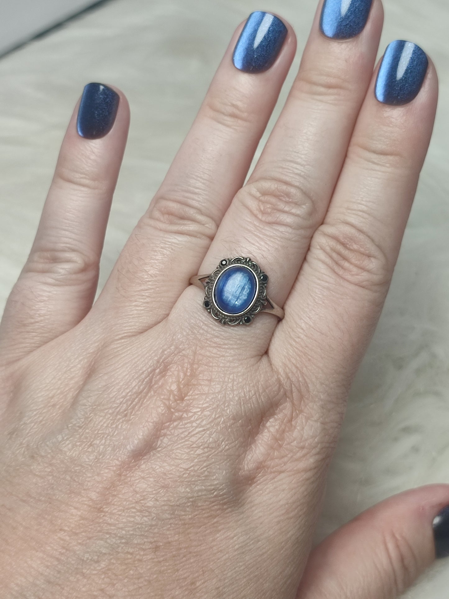 Anillo plata de ley 925 con cianita azul - Mod 10