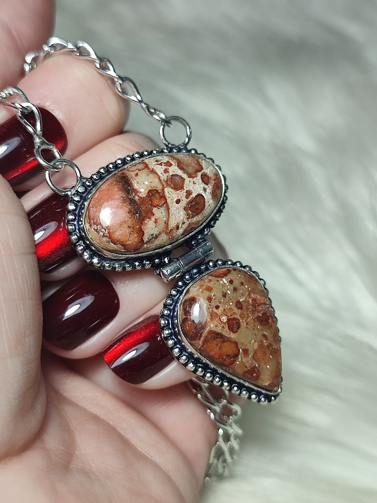 Collar baño plata con jaspe asteroide n°122