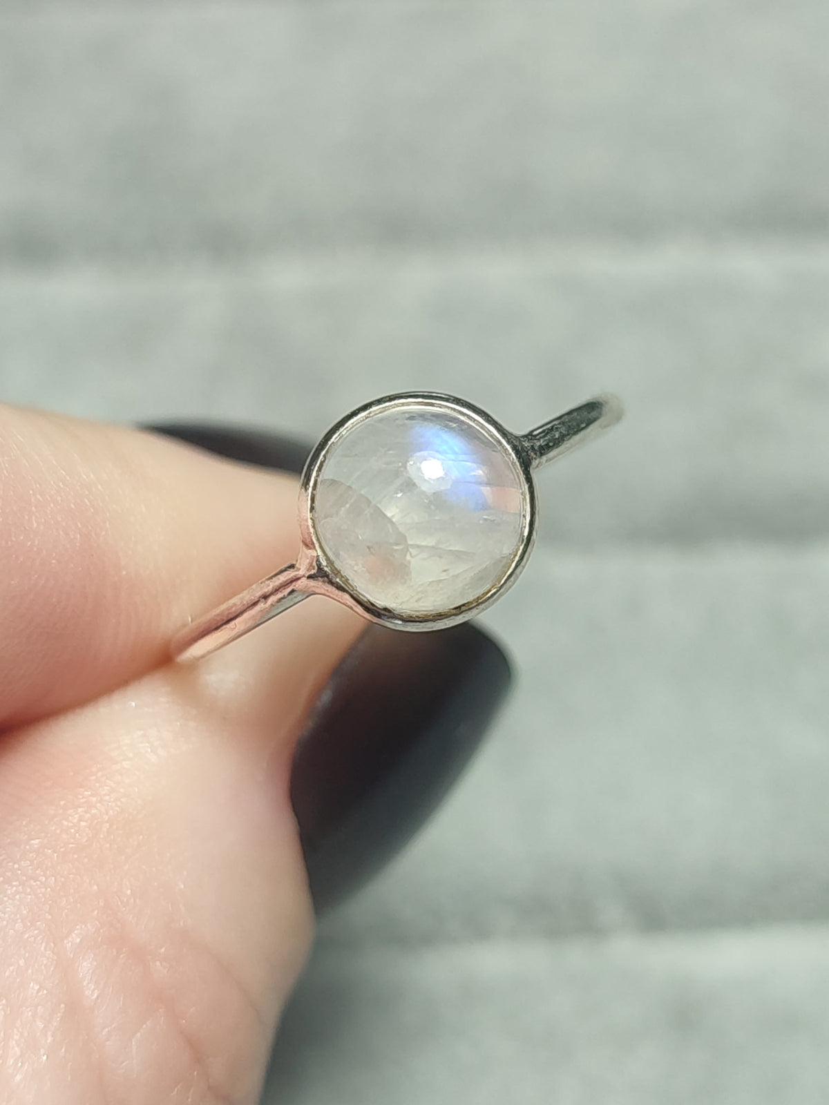 Anillo plata 925 piedra luna o ojo de Tigre - Modelo Destino