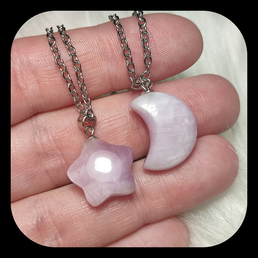 Colgante plata 925 con Kuncita  Modelo luna o estrella