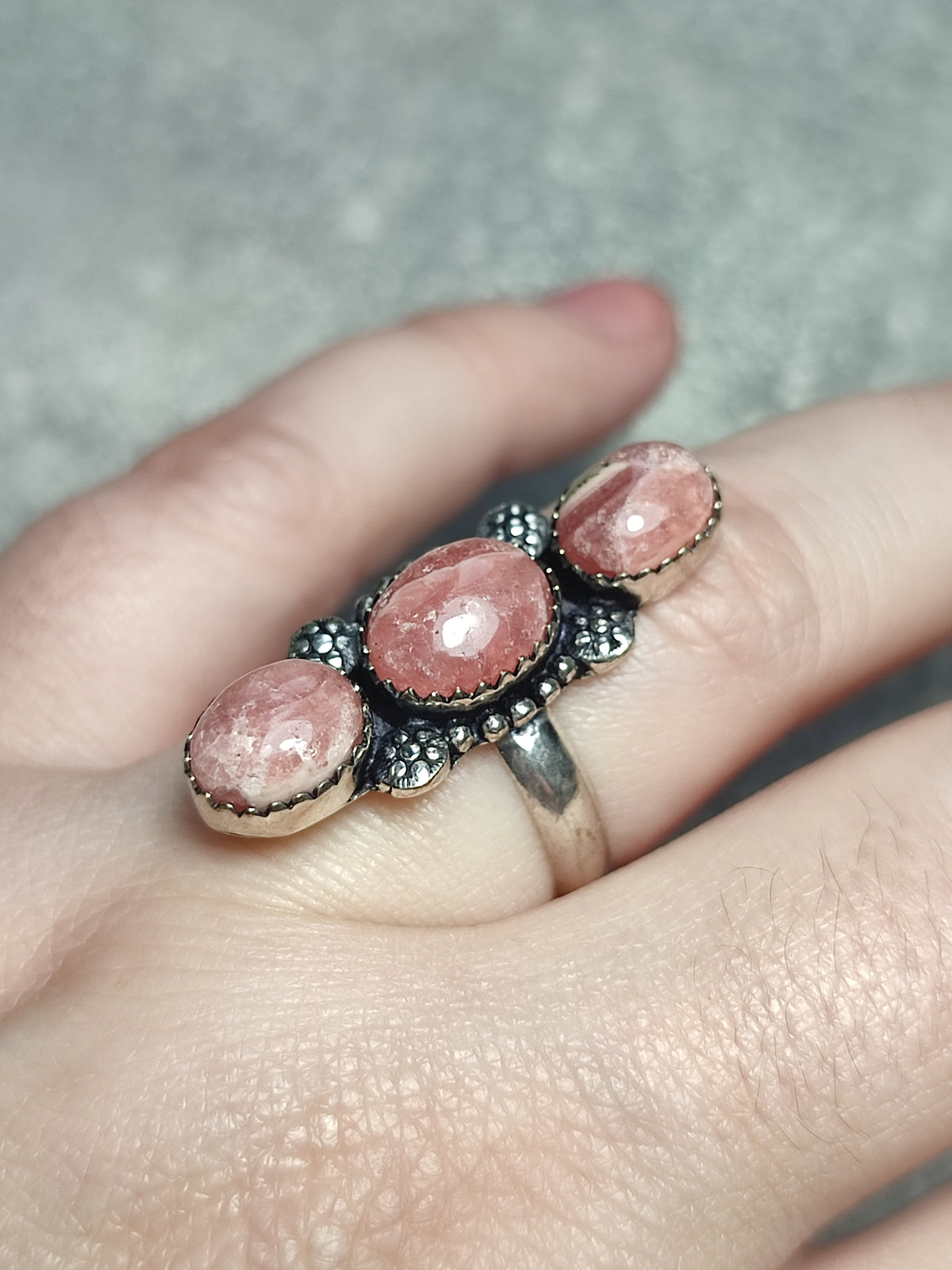 Anillo baño de plata con rodocrosita n°3