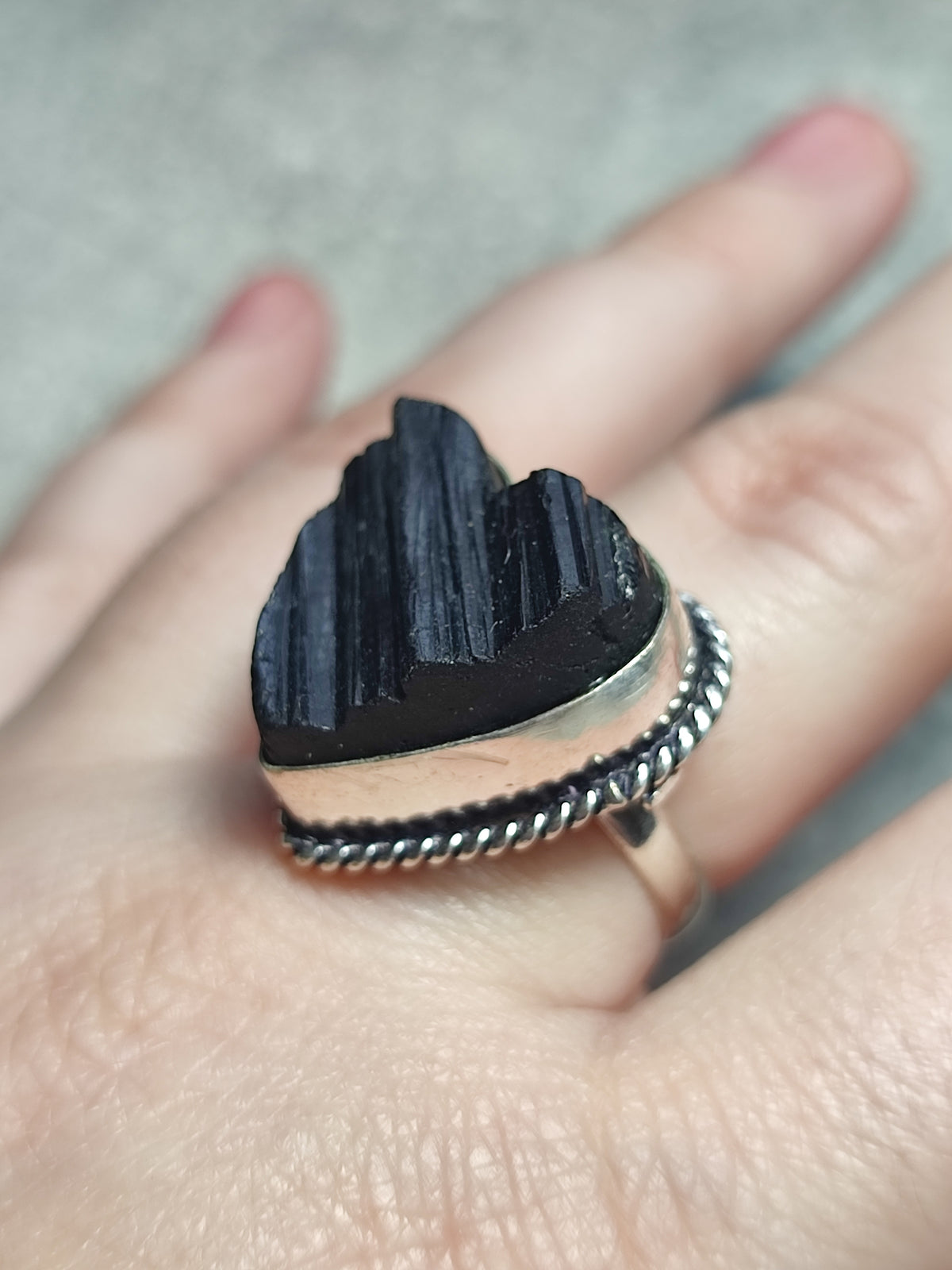 Anillo baño de plata con turmalina n°2