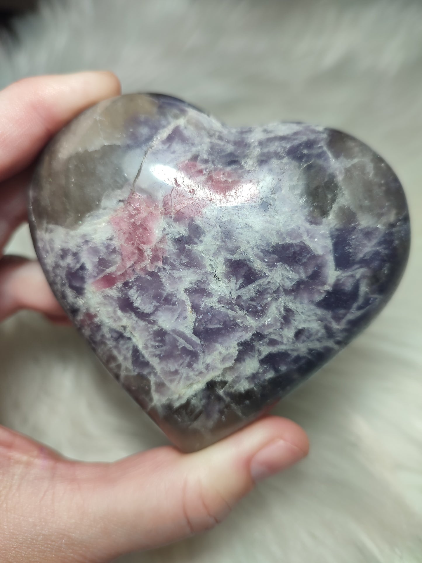 Gran corazón piedra unicornio 416 gramos con turmalina azul 💙