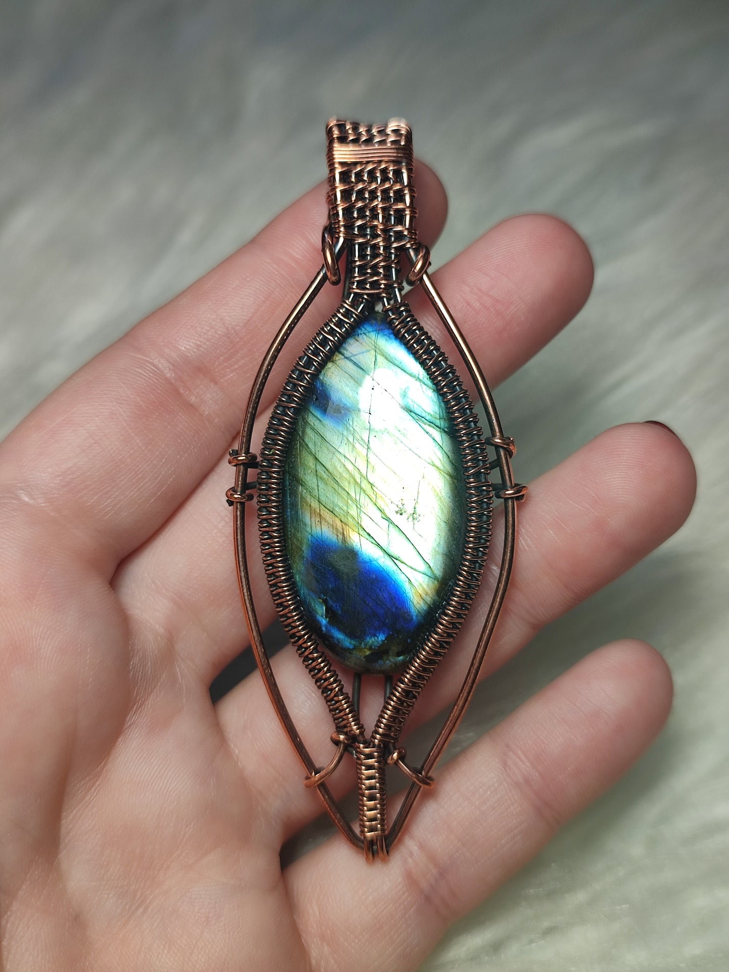 Colgante filigrana cobre con labradorita flash 69