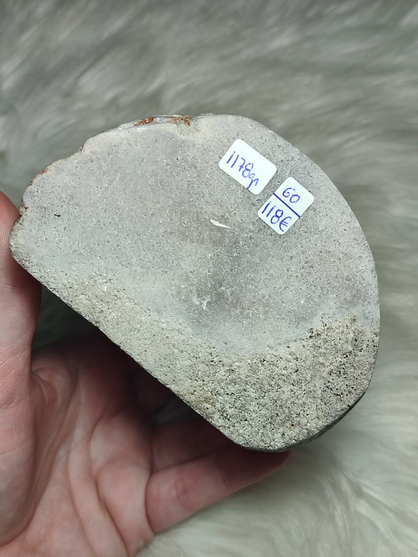 Ágata lavanda Cristalizada extra con 1178 gramos