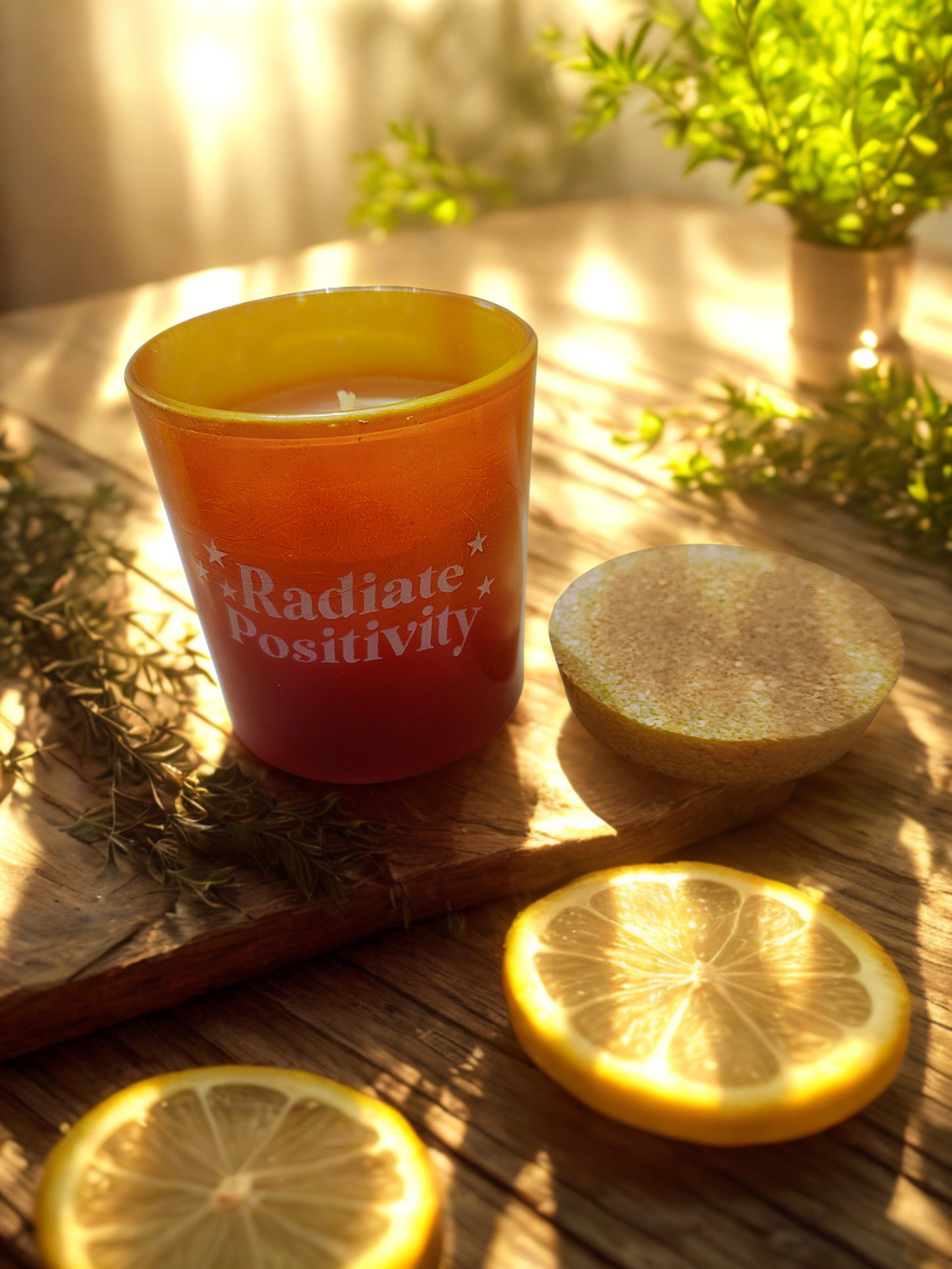 Vela Irradia Positividad