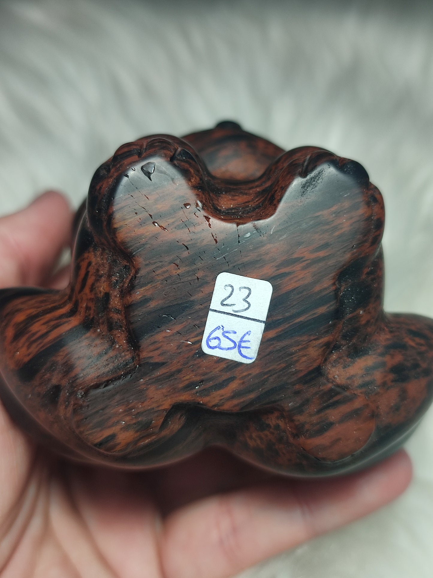 Kitsune tallada en obsidiana Caoba +600 gramos - VIDEO