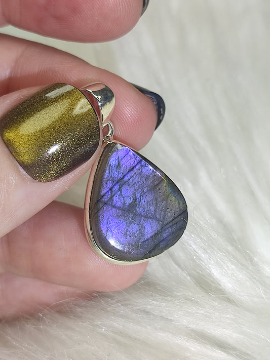 Colgante plata 925 con labradorita purpura n° 359