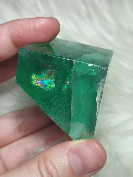 Freeform fluorita verde - video
