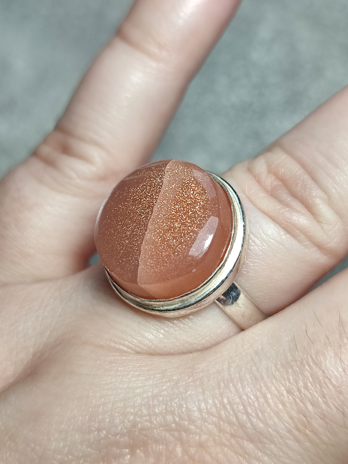 Anillo baño de plata con piedra luna y sol mix n°8