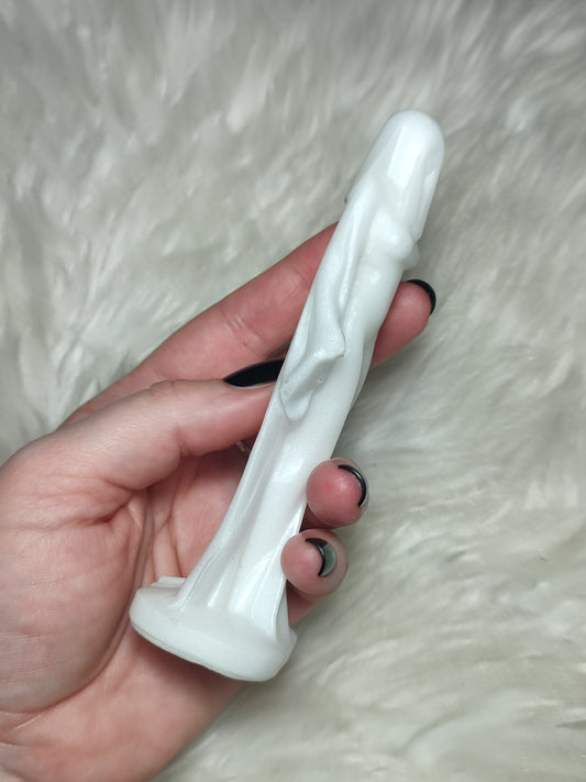 Sacerdotisa tallada en jade blanco - Modelo Velo