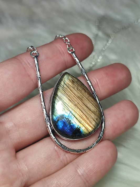 Collar baño plata con labradorita n°121