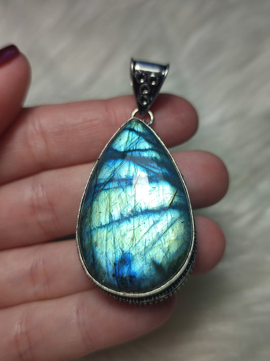 Colgante baño plata y Labradorita flash  n° 96