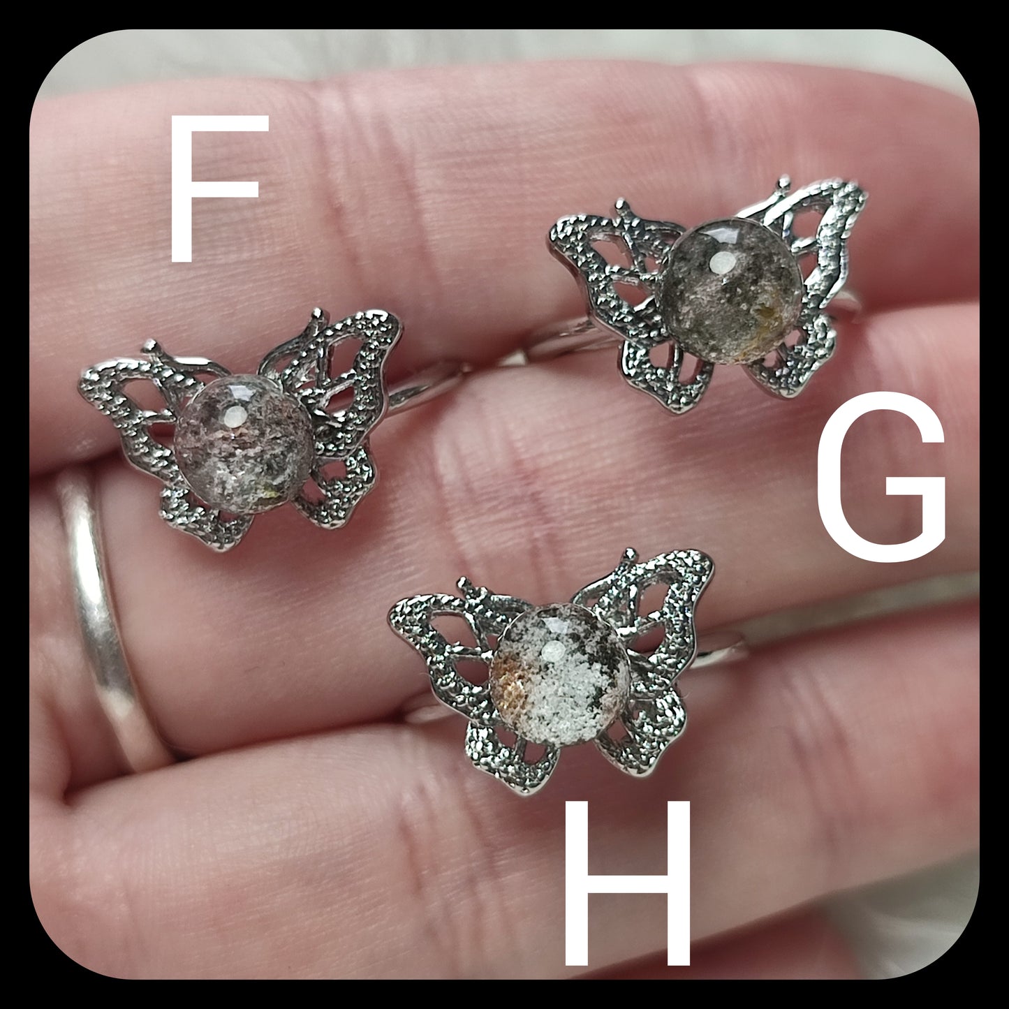 Anillo bisutería ajustable con cuarzo jardín mariposa - ver descripción