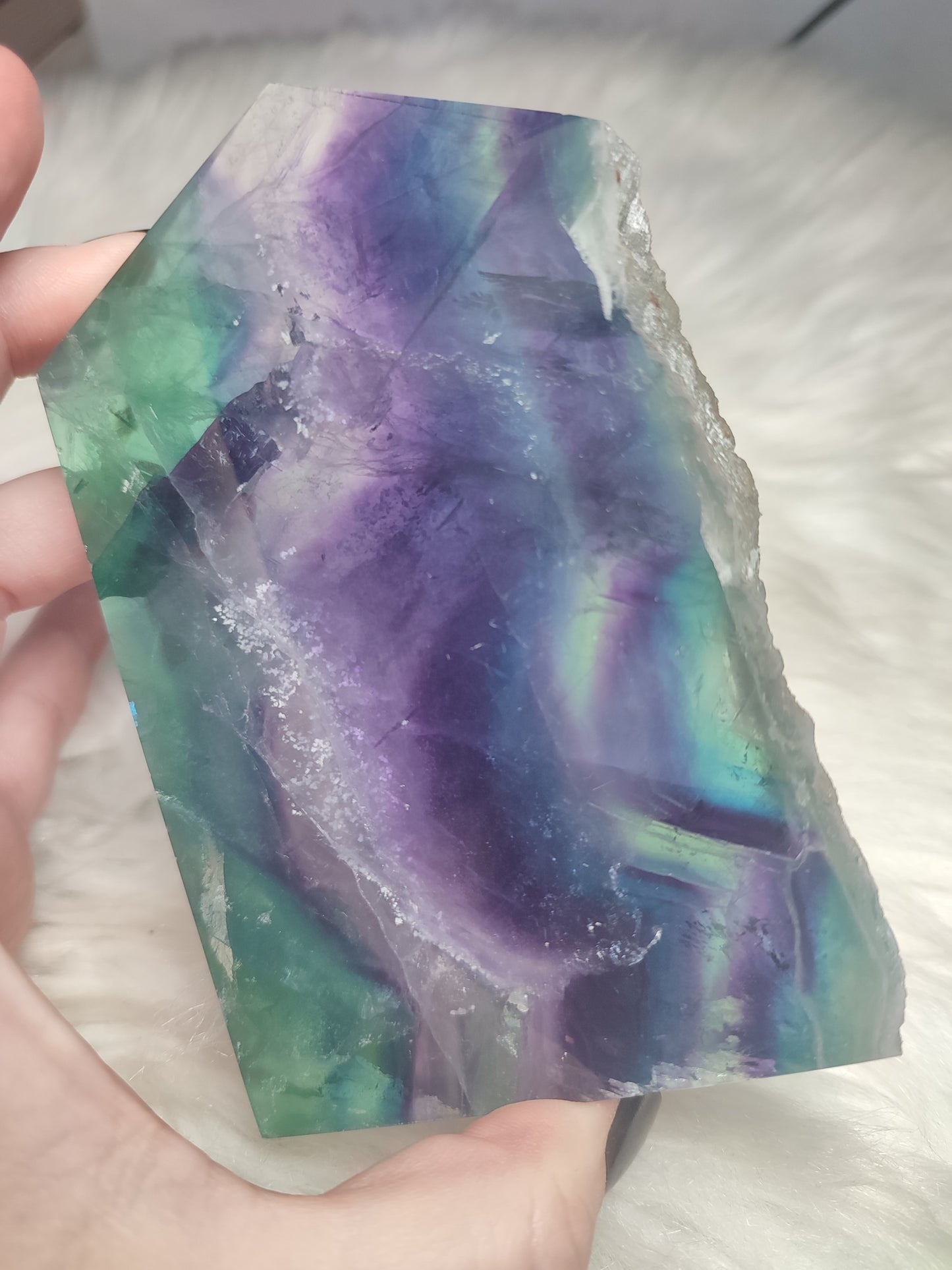 Punta fluorita semi pulida alta calidad 444 gramos
