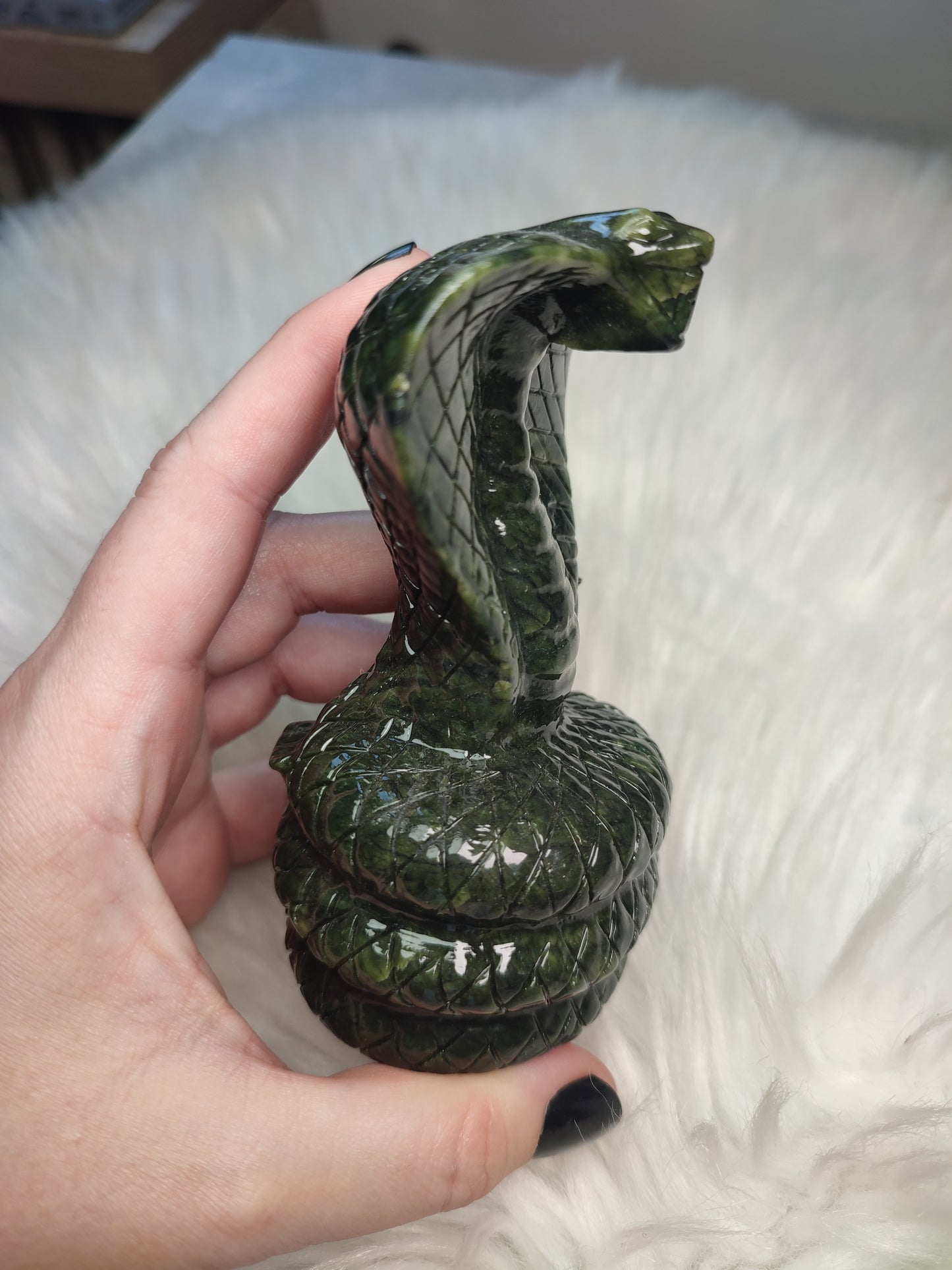 Cobra tallada en jade chino +400 gramos