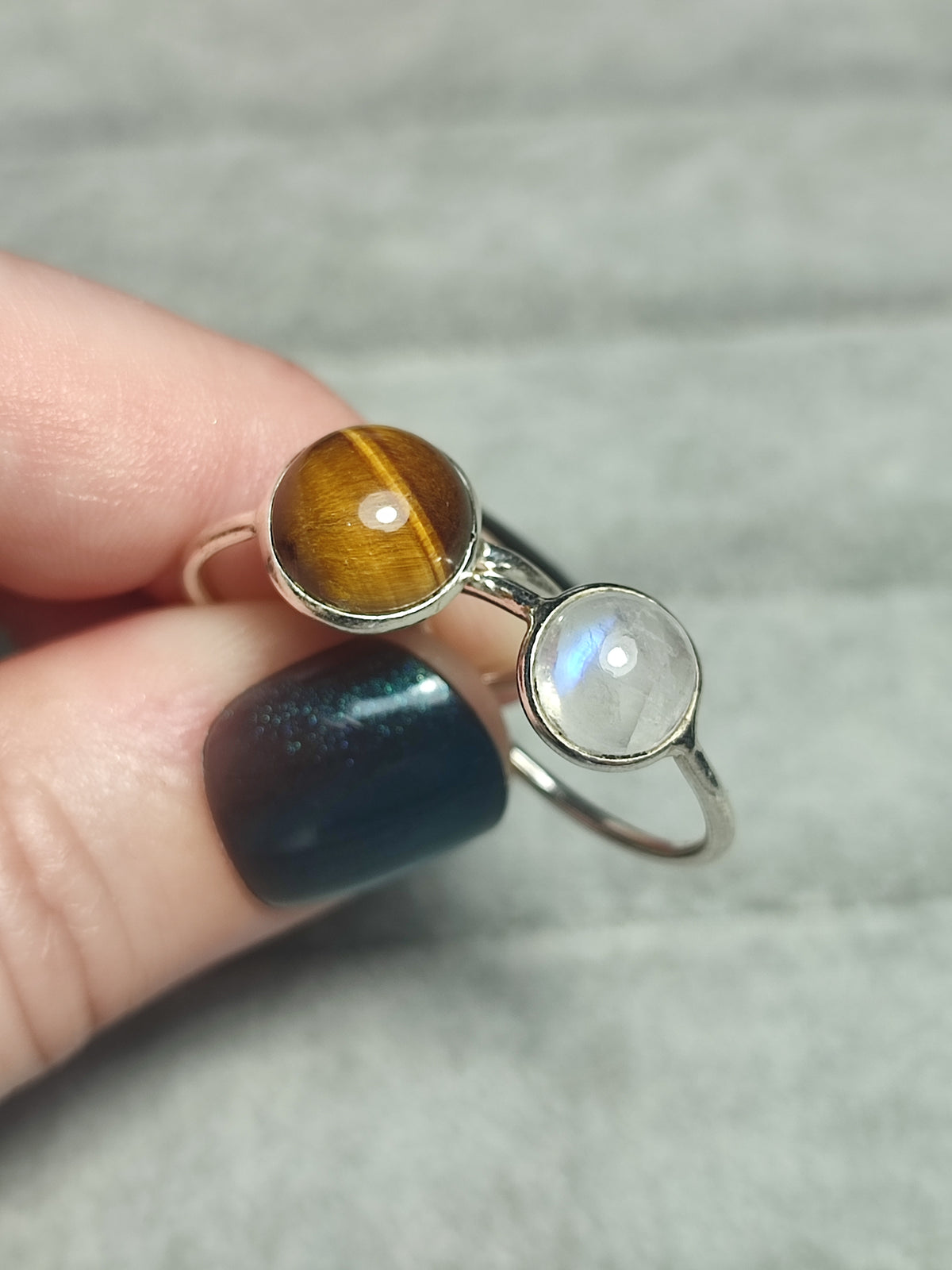 Anillo plata 925 piedra luna o ojo de Tigre - Modelo Destino