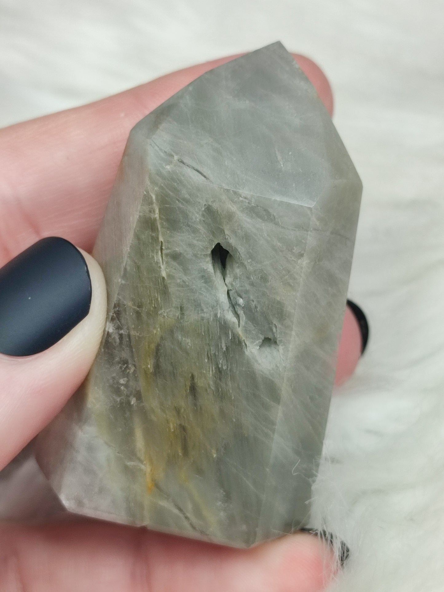 Punta cuarzo anfíbol gris n°134