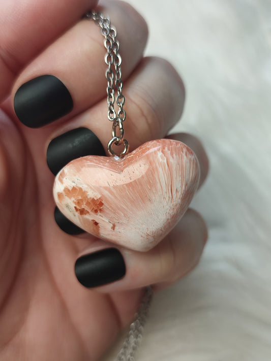 Collar en acero con corazón escolecita - N°246