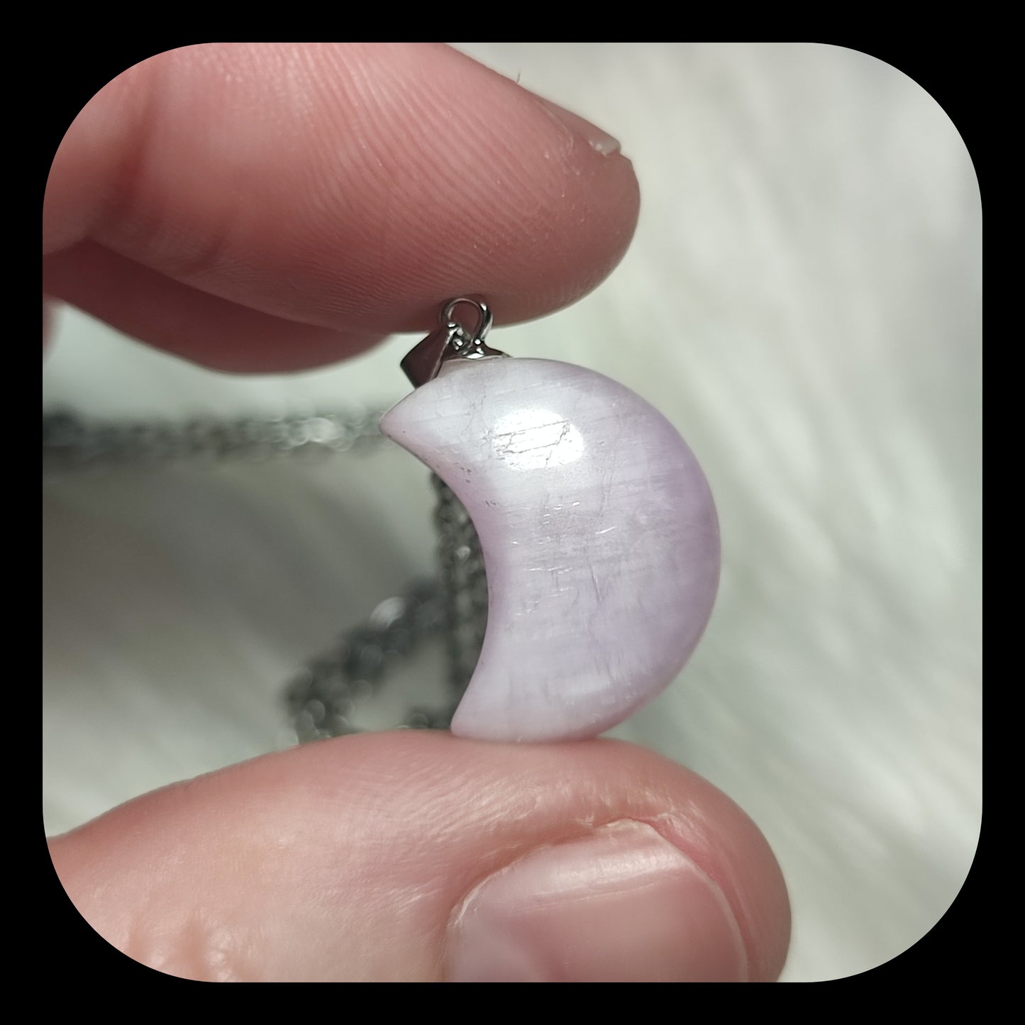 Colgante plata 925 con Kuncita  Modelo luna o estrella