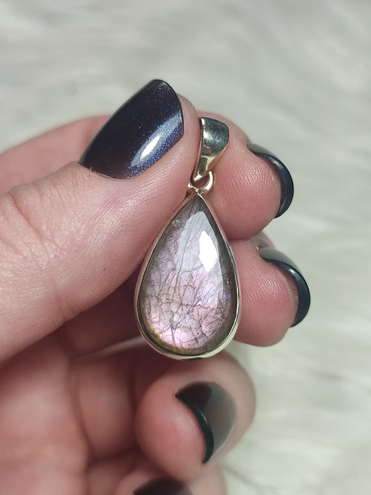 Colgante plata 925 con labradorita lila n° 74