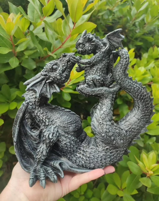 Escultura Mama y Bebe Dragon