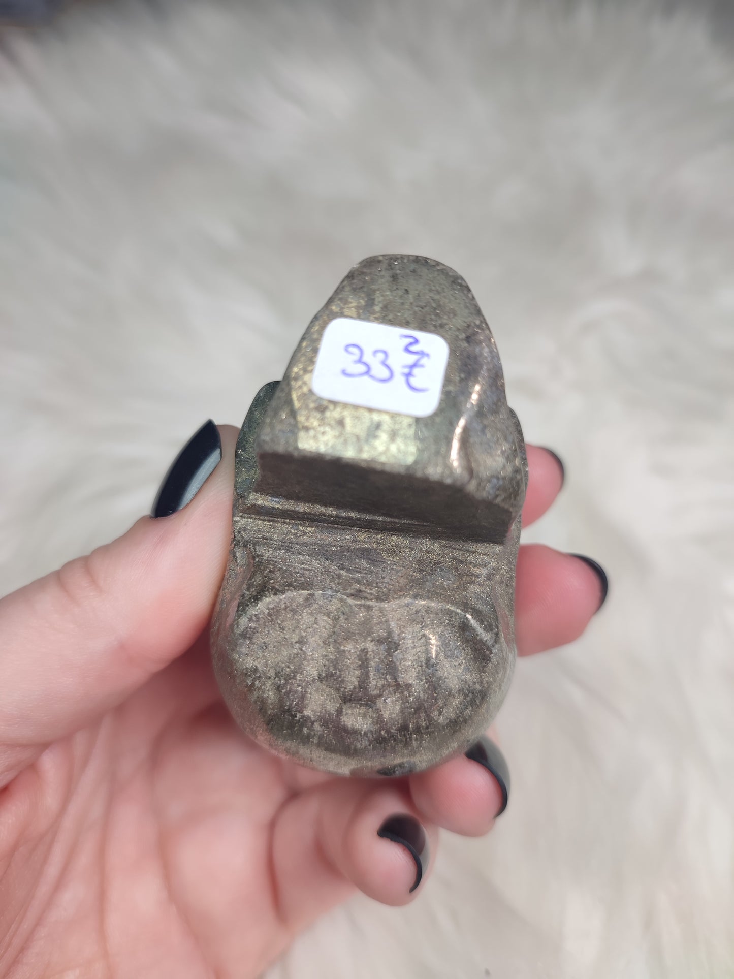 Calavera tallada en Pirita n°2 - 250 gramos aprox