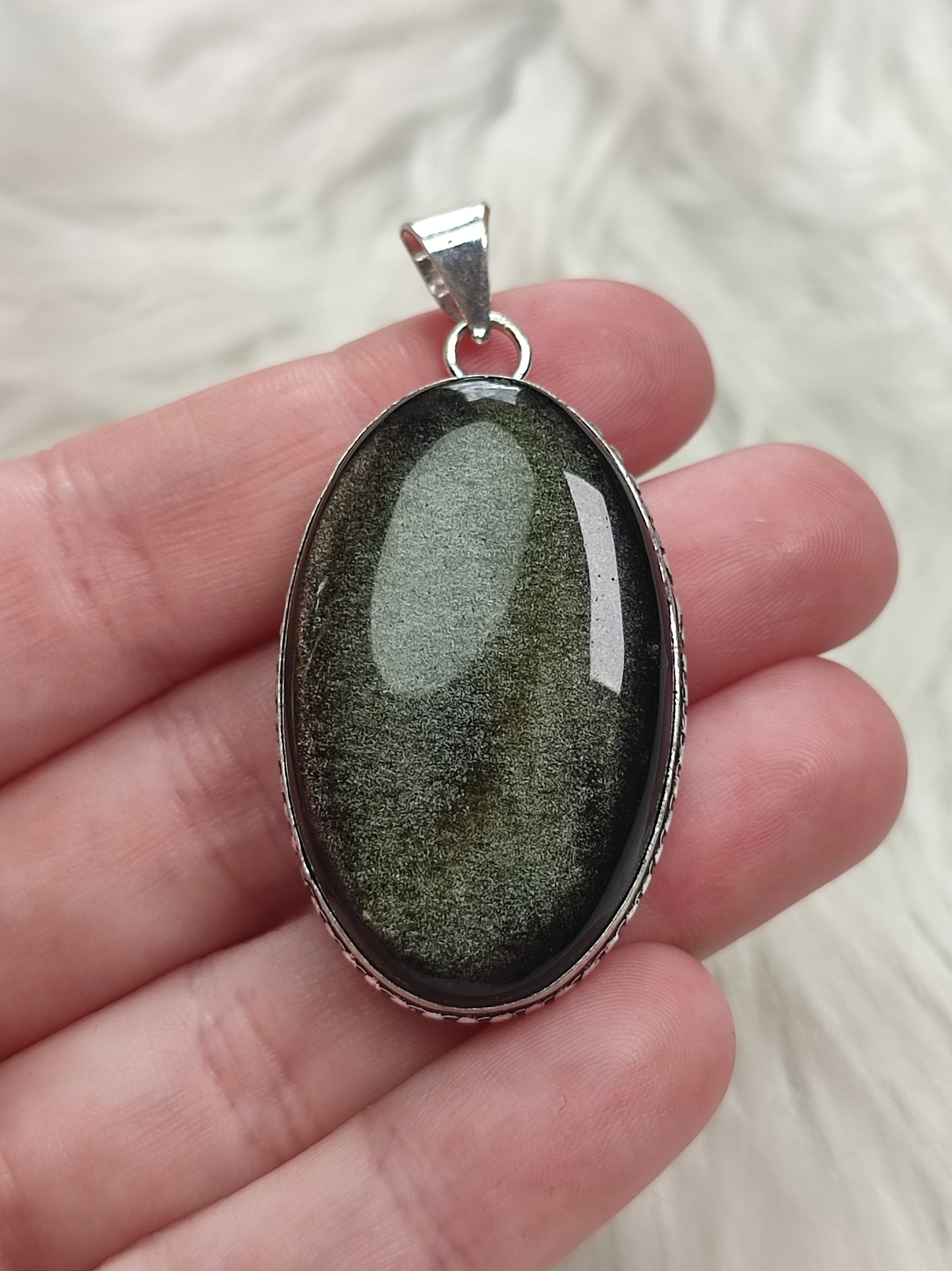Colgante baño de plata con obsidiana dorada