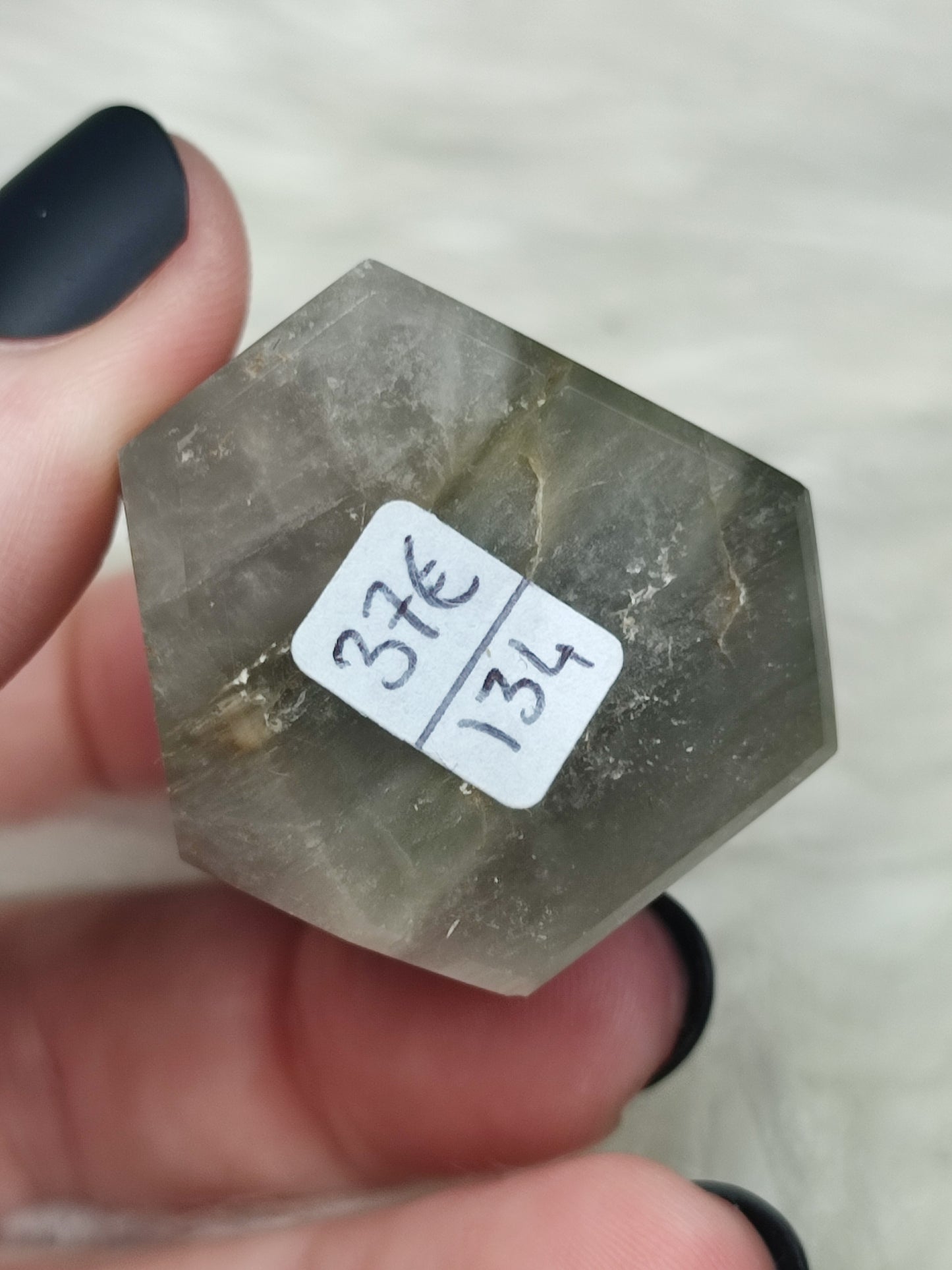 Punta cuarzo anfíbol gris n°134