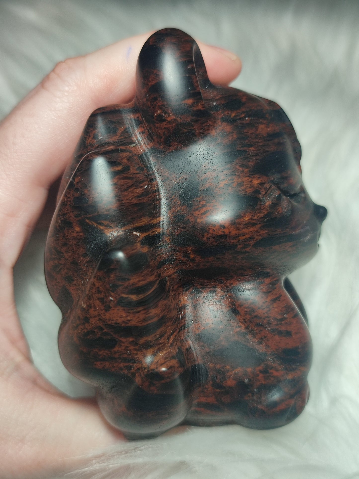 Kitsune tallada en obsidiana Caoba +600 gramos - VIDEO