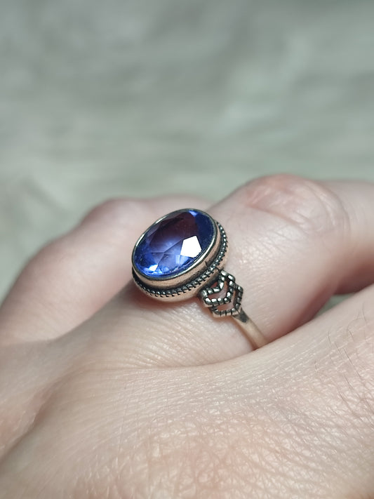 Anillo plata 925 con flúorita azul facetada - ajustable